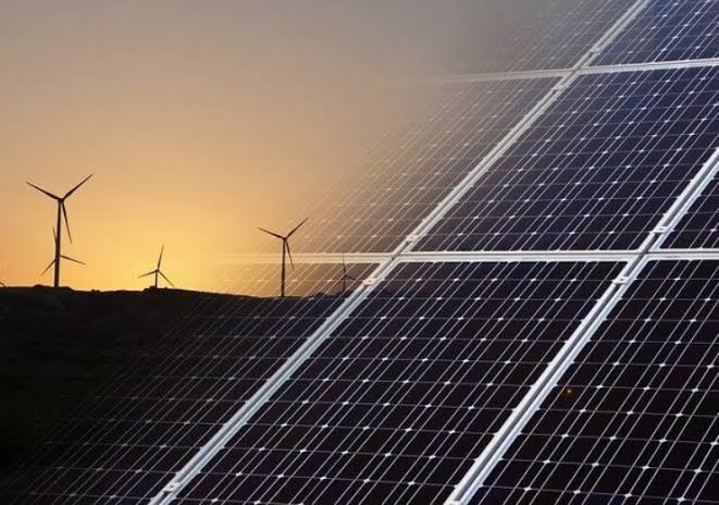The European Investment Bank (EIB) and the Development Bank of South Africa (DBSA) to launch a financing programme to support €400 million (US$413 million) worth of renewables investment in South Africa.