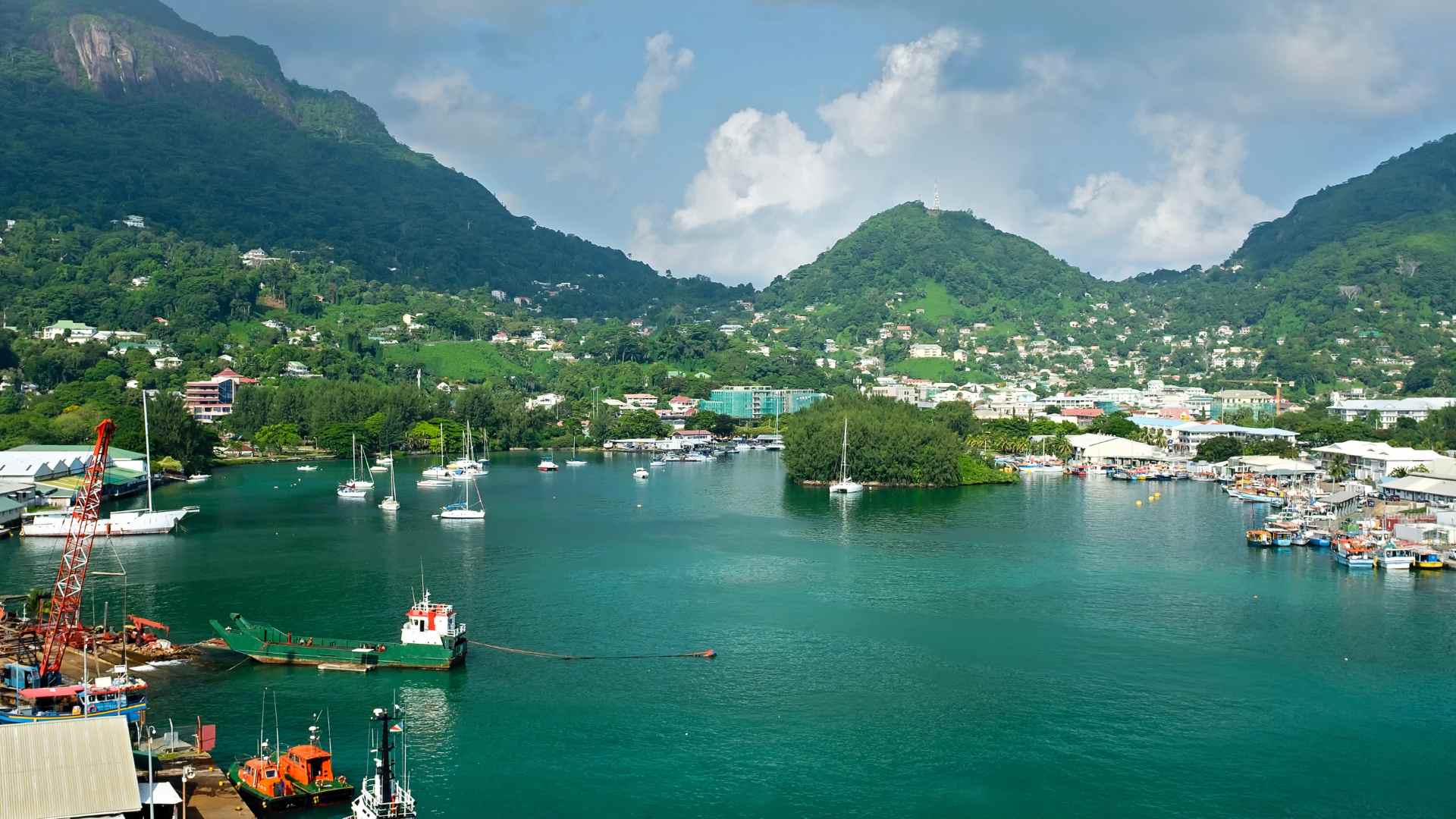 Seychelles Advances Port Victoria Expansion